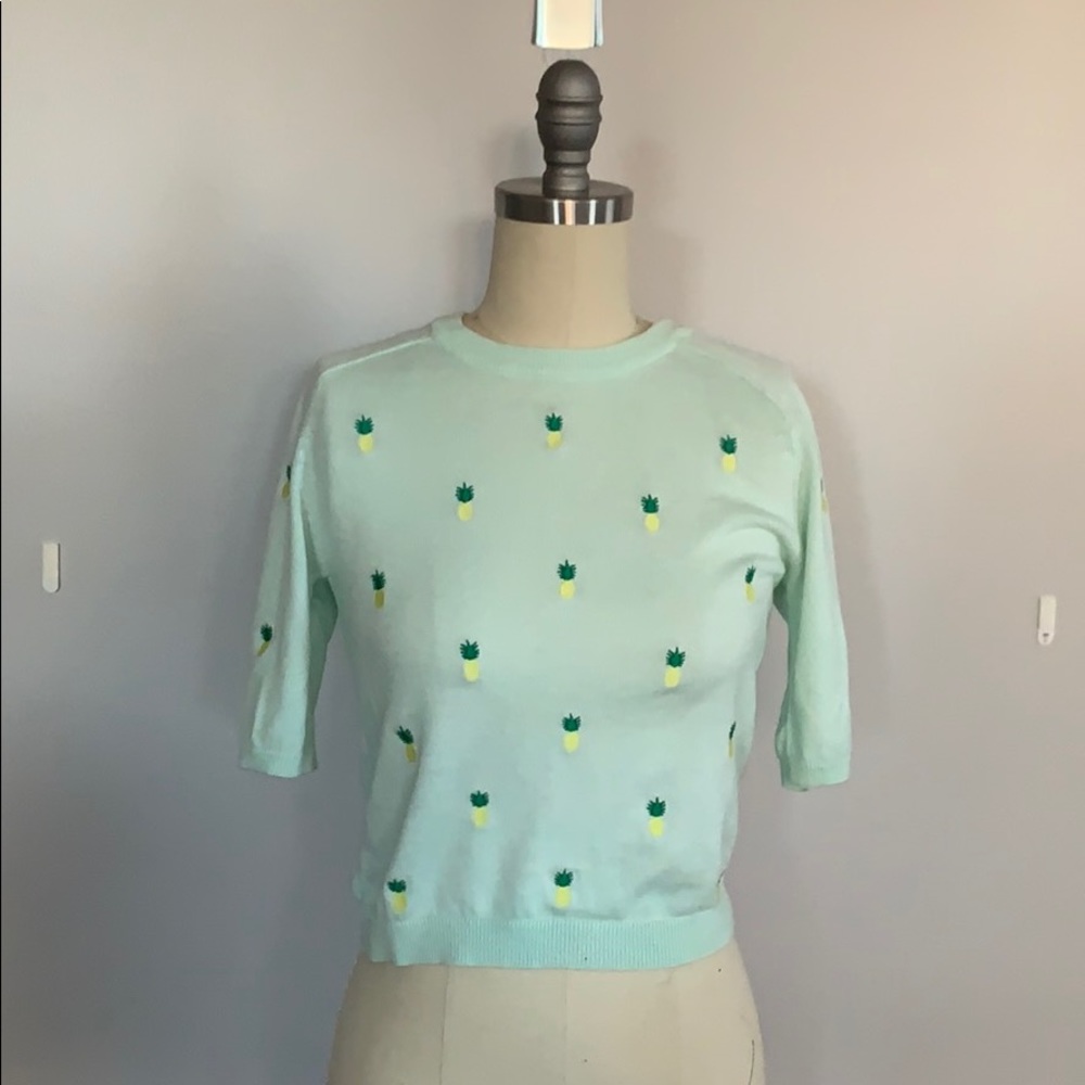 H&M Short Sleeve Sweater